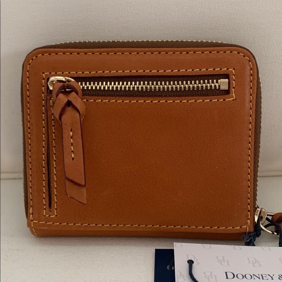LAST CALL! Florentine Dooney & Bourke Natural Leather Zip Around Wallet NWT - Picture 2 of 5